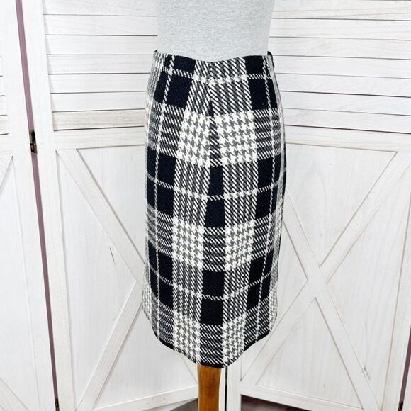 Eddie Bauer Plaid Wool Blend Tweed Pencil Skirt Black White 8 Tall - Picture 2 of 11